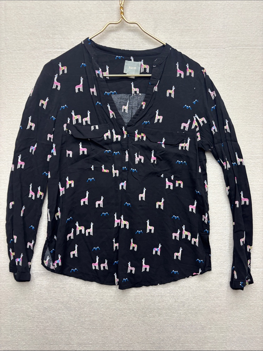 Maeve | 8 Black Llama Print Long-Sleeve Top blouse